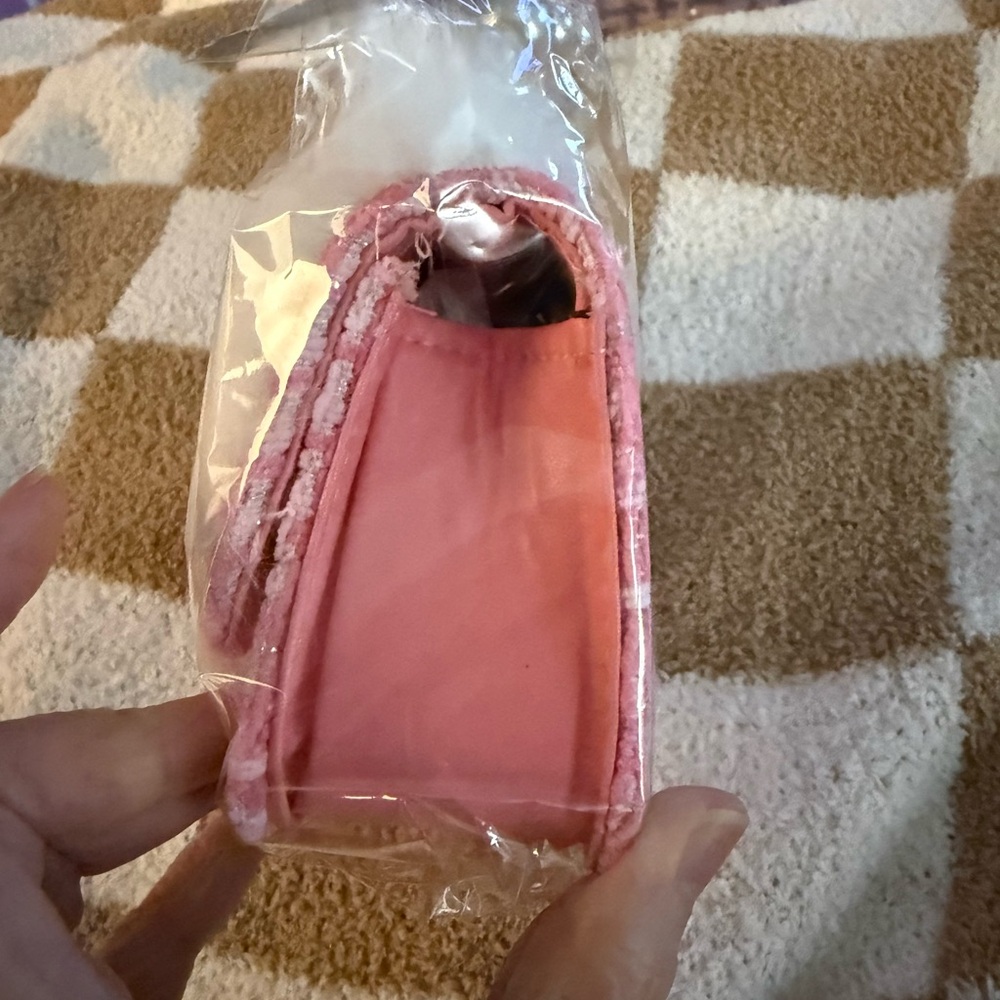 Labubu Purse 2Way Mini Bag in PINK - Picture 3 of 7